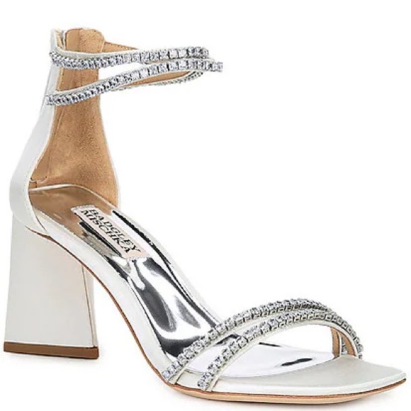 Badgley Mischa womens Lillie Crystal Dual-Strapped Block Heels NEW, Size 9 - Picture 2 of 11